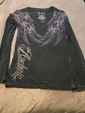 Archaic Women's Black Long Sleeve V-Neck Tee with Purple Feather Graphic
